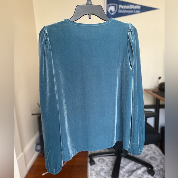 NWT Loft Outlet velvet blue blouse / long sleeve top / small - Picture 3 of 5